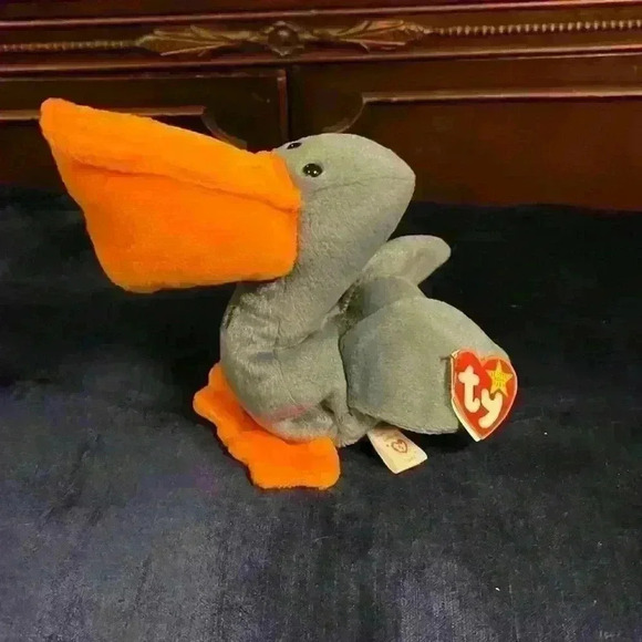 1996 Scoop Ty Beanie Baby.